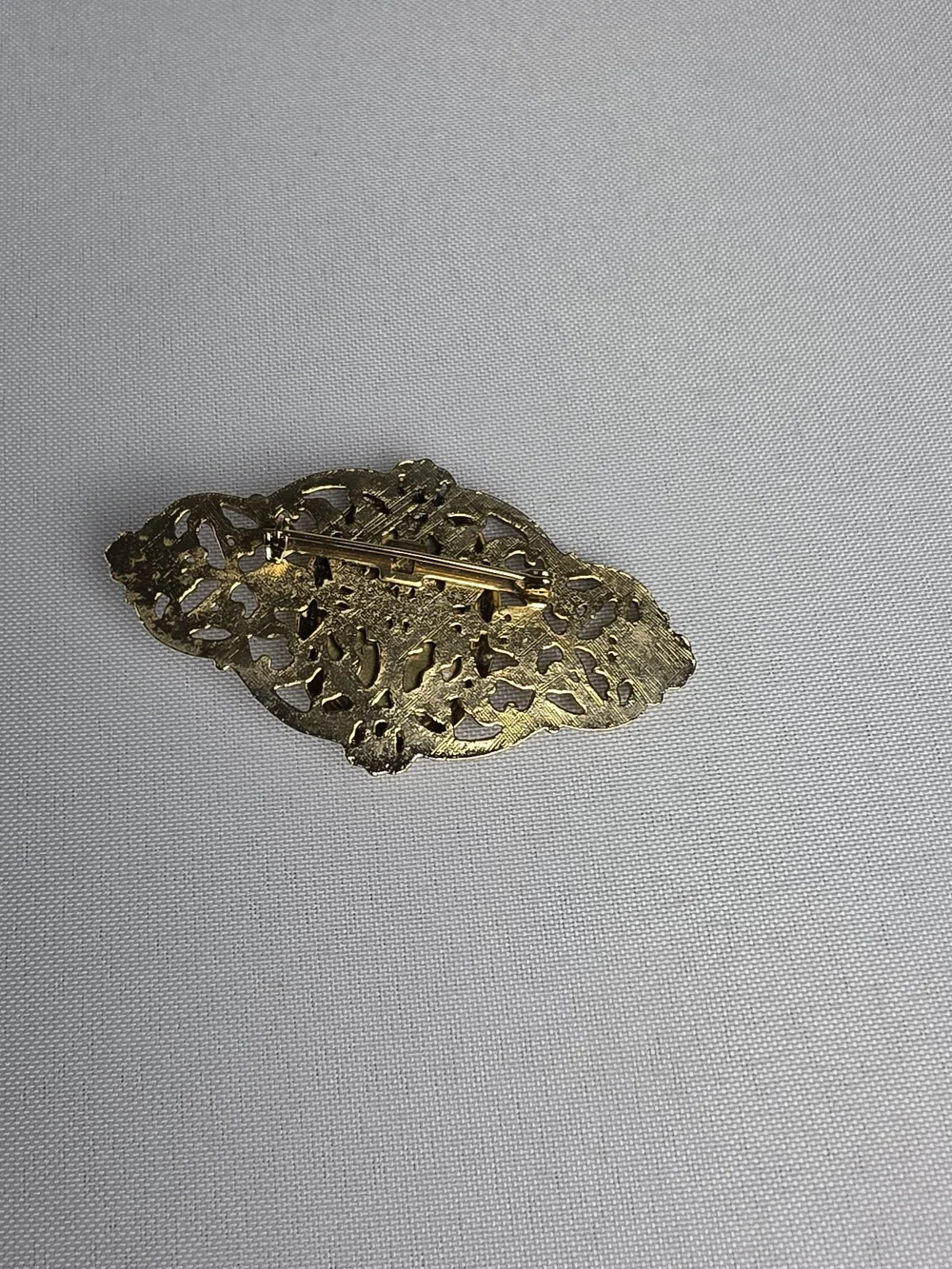 Vintage Gold Tone Filigree Cameo Brooch Ornate Profile Portrait Pin Jewelry